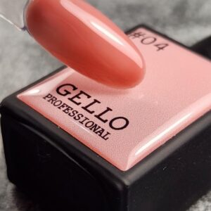 לק גל גלו GELLO מספר 04 צבע אפרסק שקוף מגוון הצבעים של גלו נבחר בקפידה על ידי צוות ההדרכה הבינלאומי של חברת לילה מילאנו הגוונים סמיכים, ואטומים במיוחד ומגיעים עם מברשת שקופה ושטוחה במיוחד המאפשרת כניסה נוחה מתחת לקטיקולה ומריחה נוחה וצמודה לחלוטין לתוצאה מושלמת יש למרוח שכבות דקות